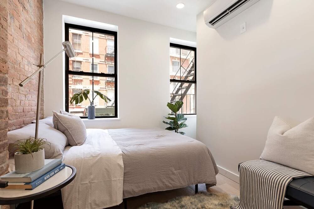 Sample sublet bedroom in the West Village
